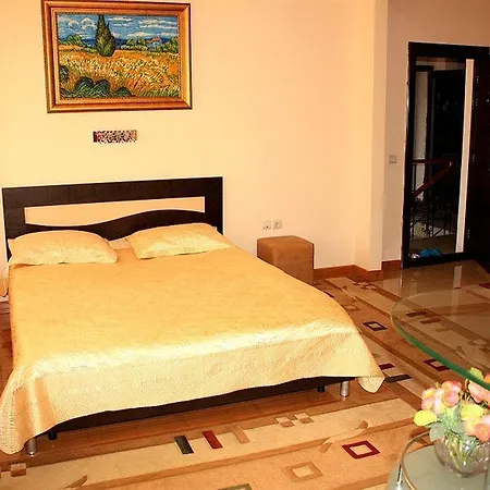 Apartment Garden Odessa