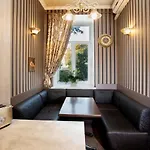 Garden Daire